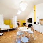 Loft36 アパート ハースタル